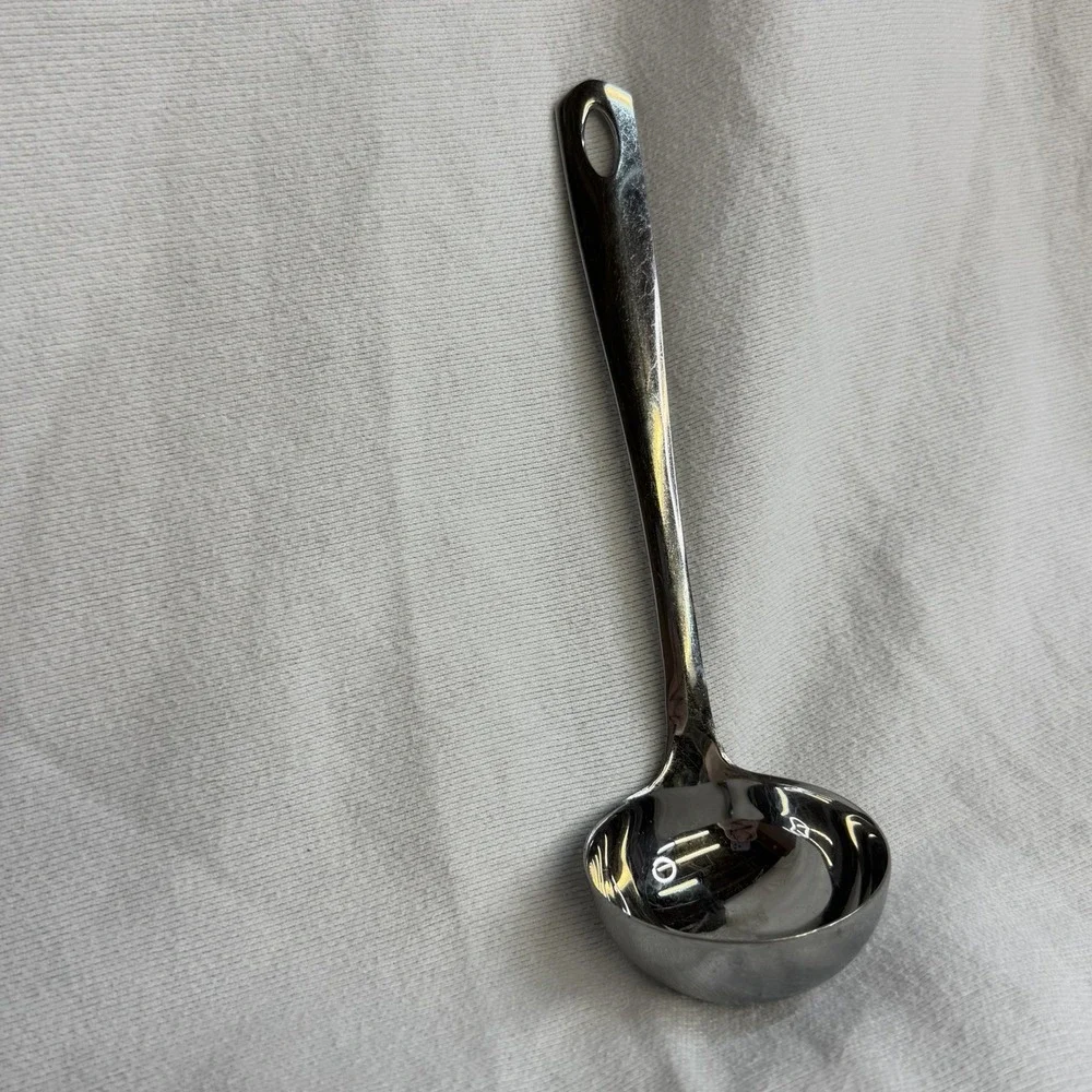 Oneida Stainless Steel Gravy Serving Ladle With Hanging Loop